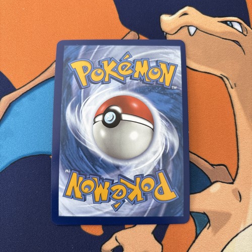 Pidgeot V 137/196 Swsh11: Lost Origin Holo - photo 2