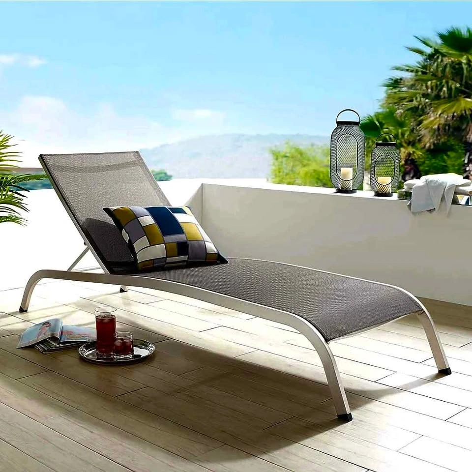 Modern Outdoor Mesh Chaise Lounge Chair