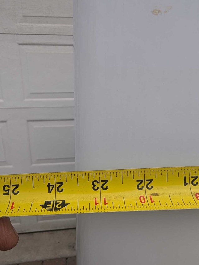 24-In refrigerator - photo 5