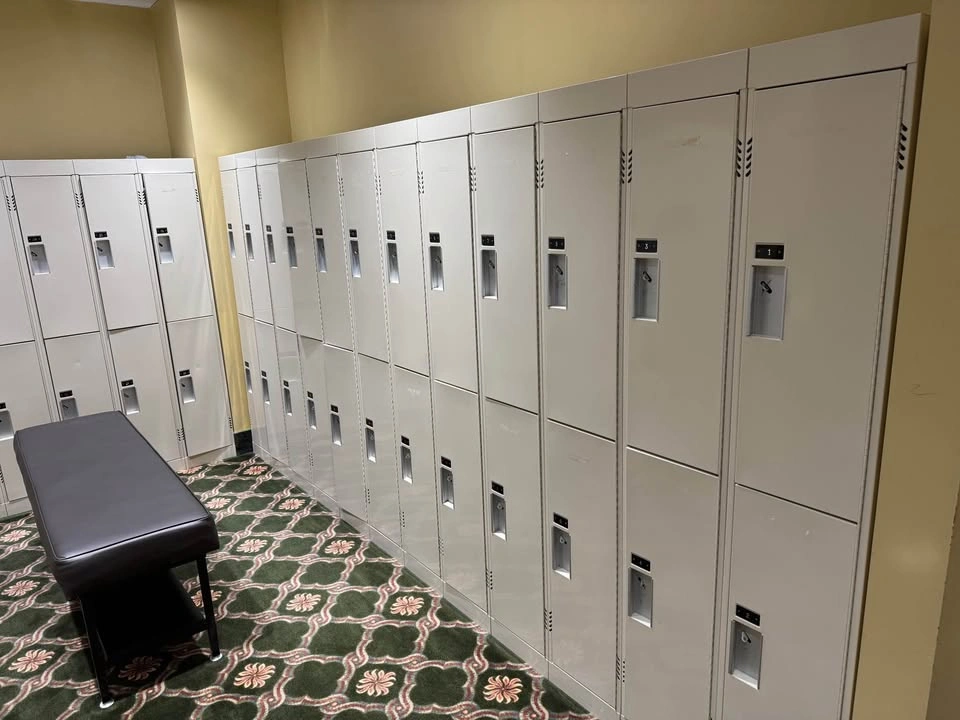 25 Metal Lockers - photo 2