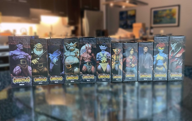 New - Neca Gargoyles Ultimates Figures - photo 2