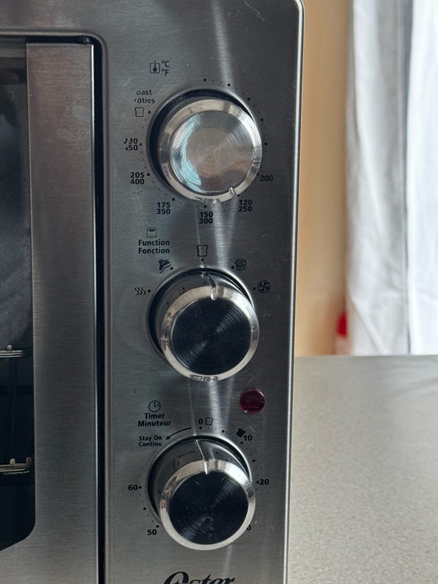 Oster French Door Countertop Oven - photo 2