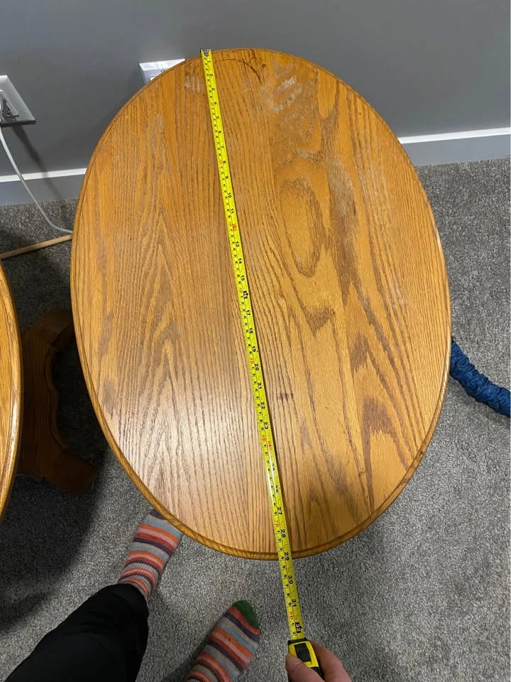 Solid oak end tables - photo 4