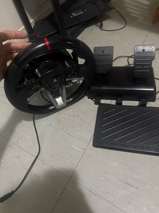 COMPLETE GAMING + SIMULATOR SETUP — $1,000 OBO - photo 4