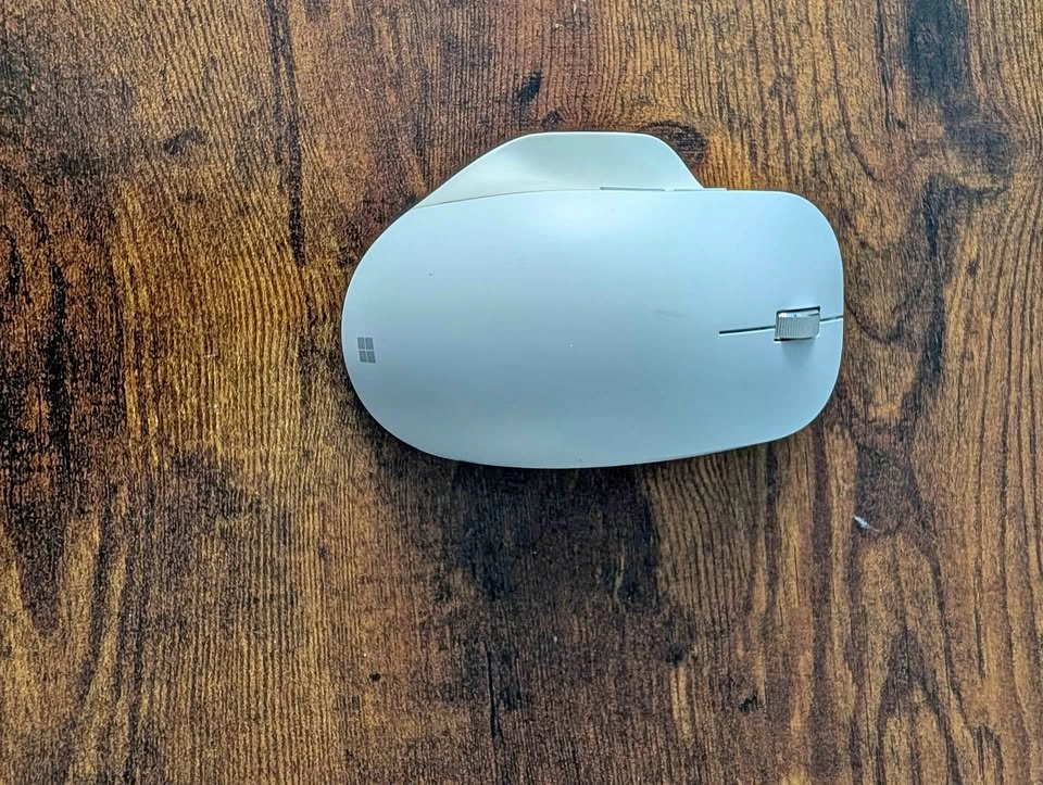 Microsoft Bluetooth Ergonomic Mouse