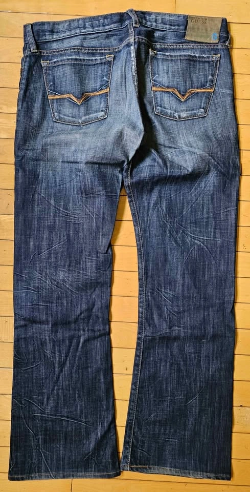 Guess Premium "Falcon" Low Rise Bootcut Men's Jeans - Size 33 - photo 2
