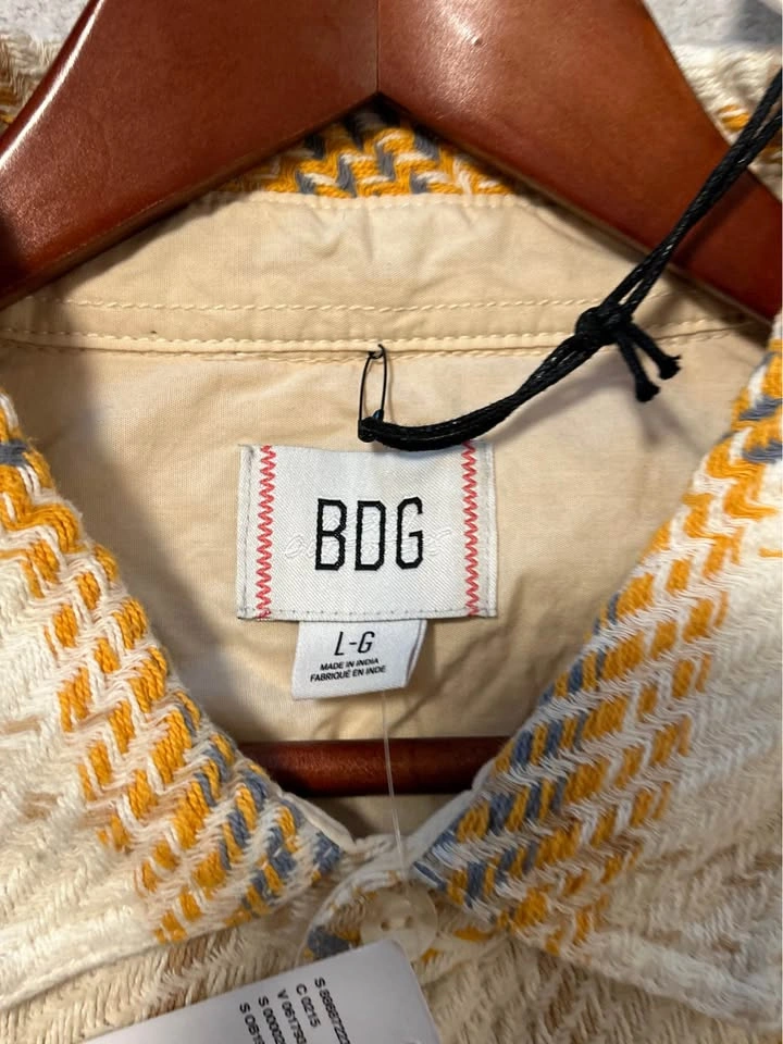 BDG Urban Outfitters Short Sleeve Plaid Button Down Shirt - Larg - photo 5