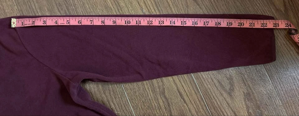 Old Navy Burgundy Fleece Long Sleeve Top Size M - photo 5