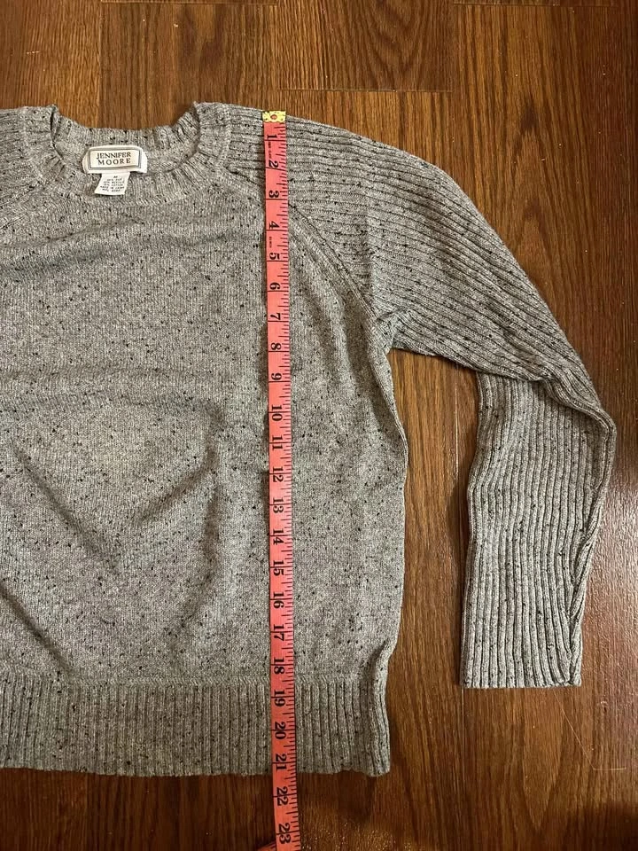 Jennifer Moore Grey Speckled Sweater Size M - photo 5
