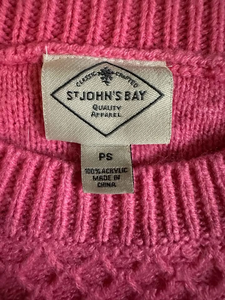 St. John's Bay Pink Sweater - photo 3