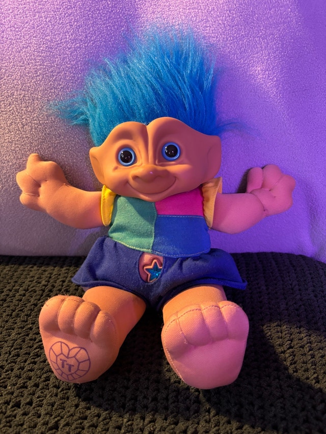 Galoob 1998 Troll Doll