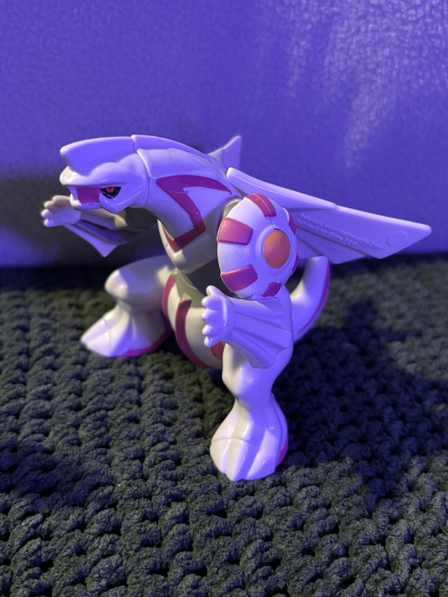 Pokémon McDonald’s Dialga and Palkia Figures - photo 2