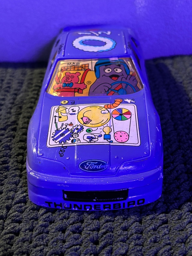 Racing Champions Ford Thunderbird McDonald's Grimace - photo 2