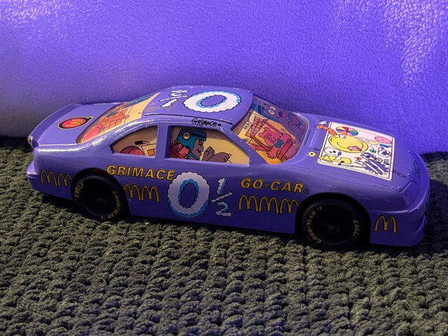 Racing Champions Ford Thunderbird McDonald's Grimace - photo 3
