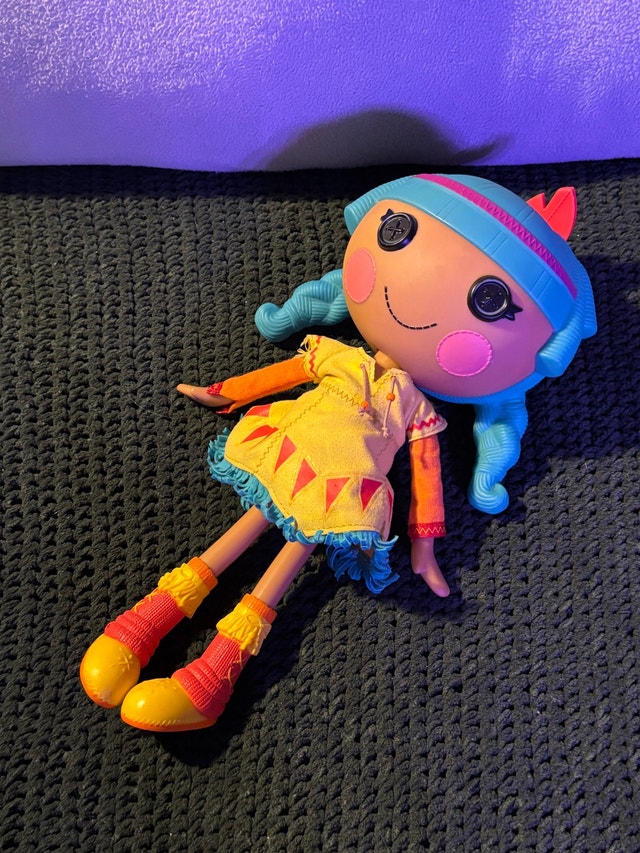 MGA 2011 LALALOOPSY FEATHER TELL-A-TALE FULL SIZE 12" no totem