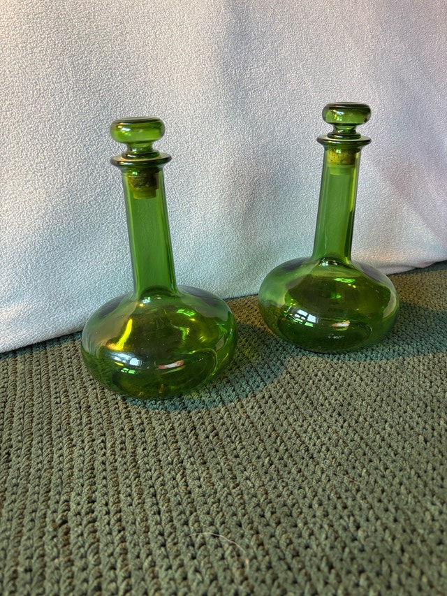 L J McGuinness 1960s Green Glass Decanters - photo 2