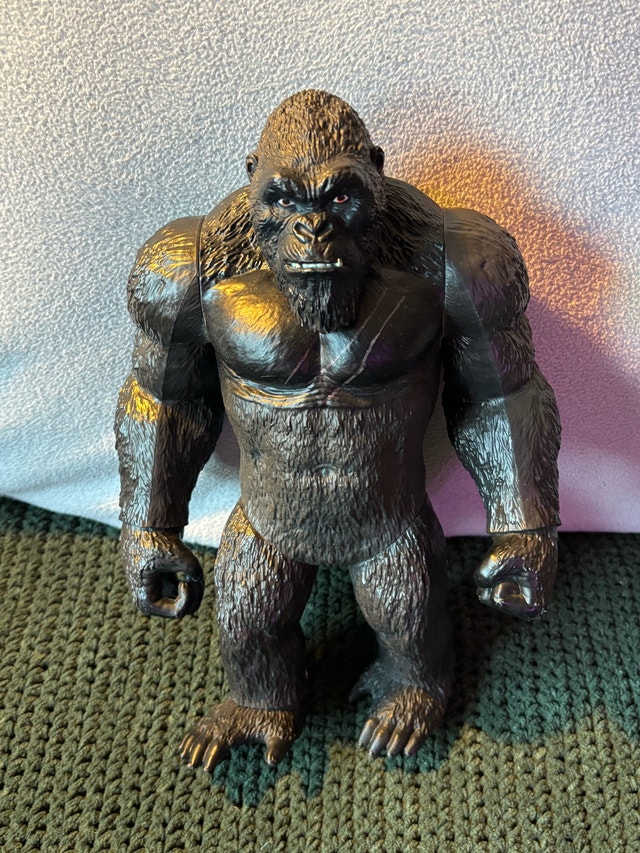 King Kong Action Figures - 8” and rare 13” Models - photo 2