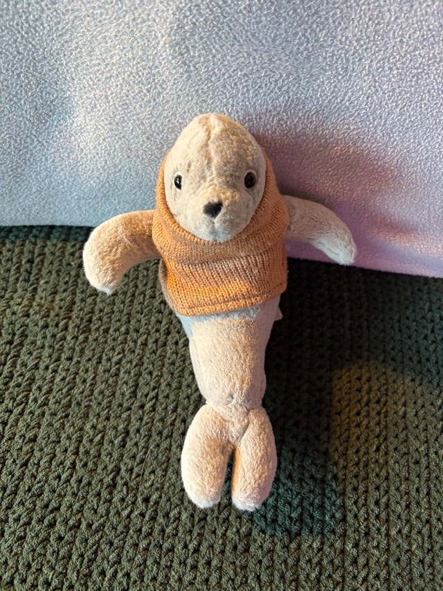 Jellycat Seal Cozy Crew Plush - photo 3