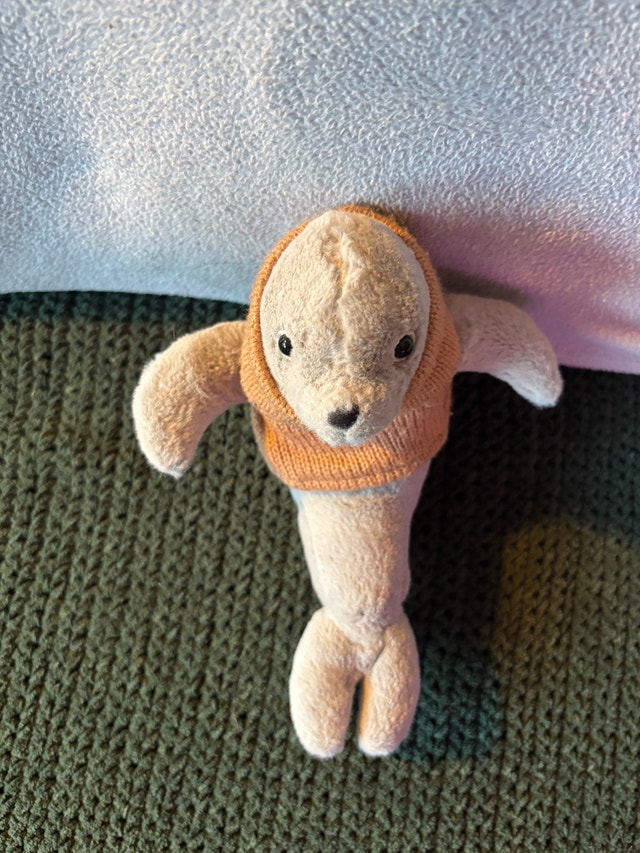 Jellycat Seal Cozy Crew Plush - photo 4