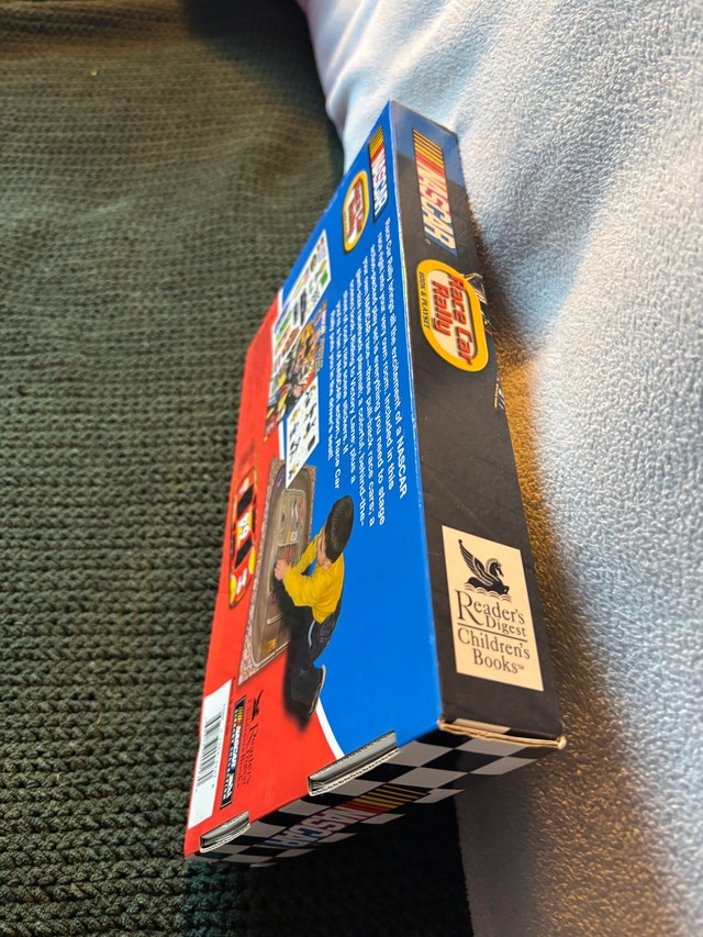 NASCAR Race Car Rally Book and Playset - photo 4