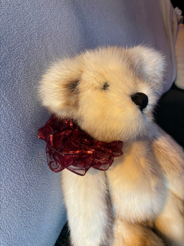 Real Palomino Mink Fur Teddy Bear Red Bow Hand - photo 5