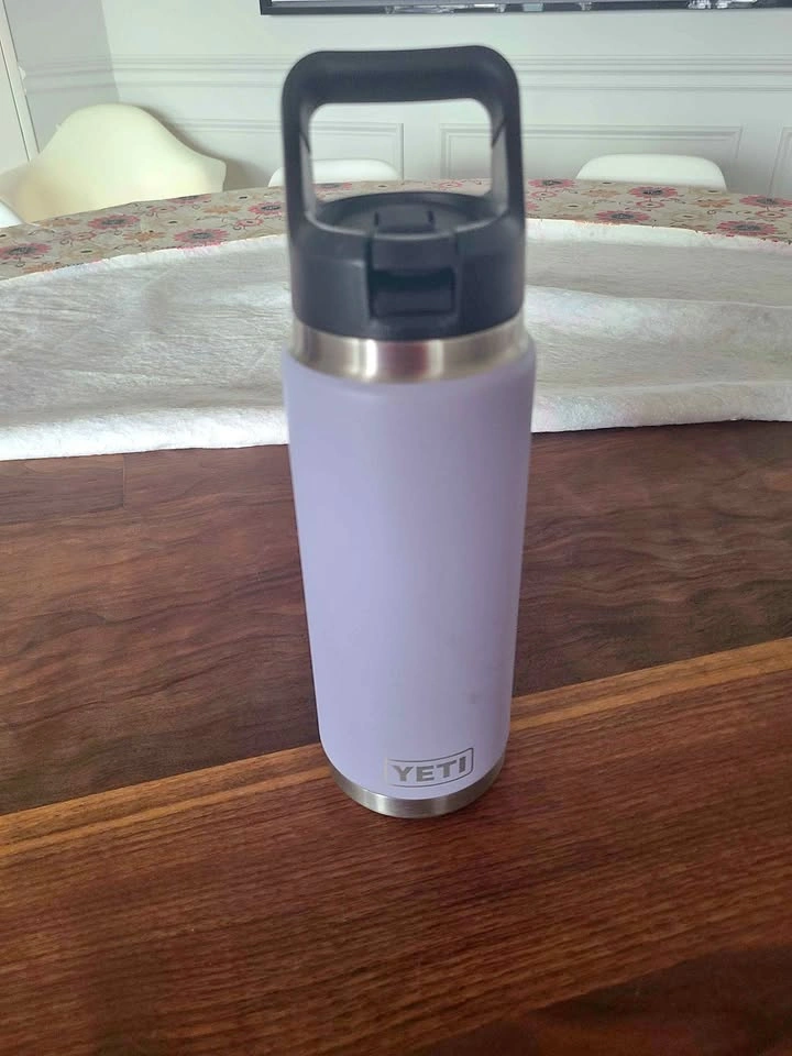 YETI Rambler Bottle with Straw Cap 18 oz