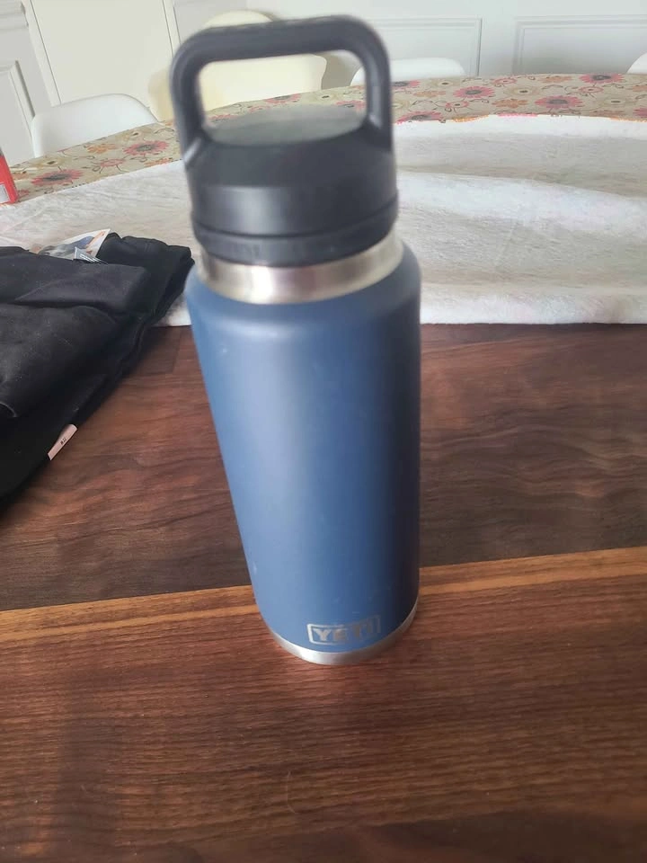 YETI Rambler Bottle with Chug Cap 48oz - photo 2