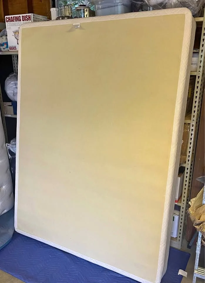 Beautyrest Queen Boxspring thumbnail
