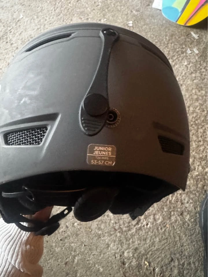 Bolle snowboard helmet - photo 2