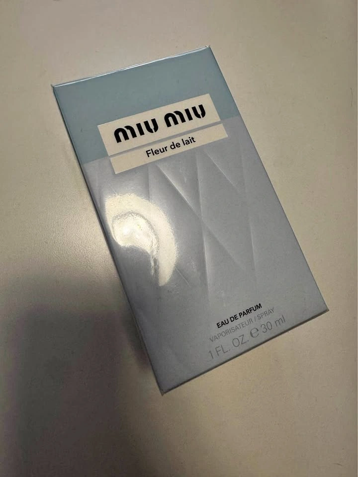 Miu Miu Fleur de Lait Eau de Parfum 30ml