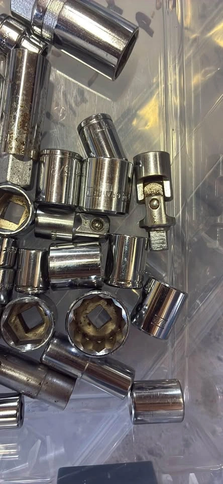 42pc Husky & Mastercraft SAE Socket Set w/ Ratchets - photo 4
