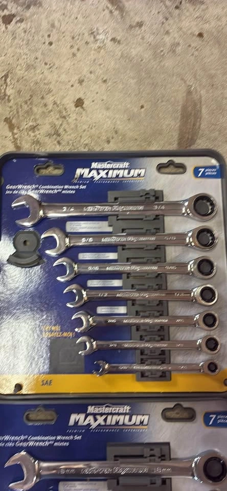 14-Pc Mastercraft MAXIMUM Ratcheting Wrench Set (SAE/Metric) - photo 2