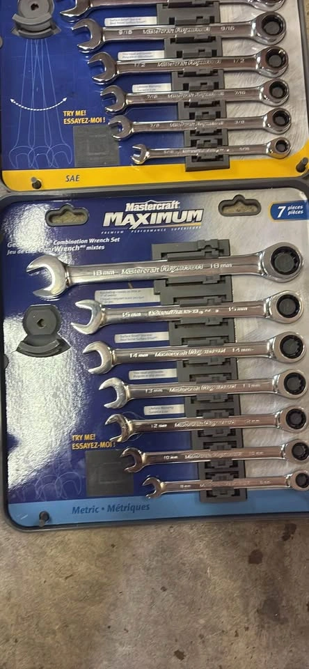 14-Pc Mastercraft MAXIMUM Ratcheting Wrench Set (SAE/Metric) - photo 3