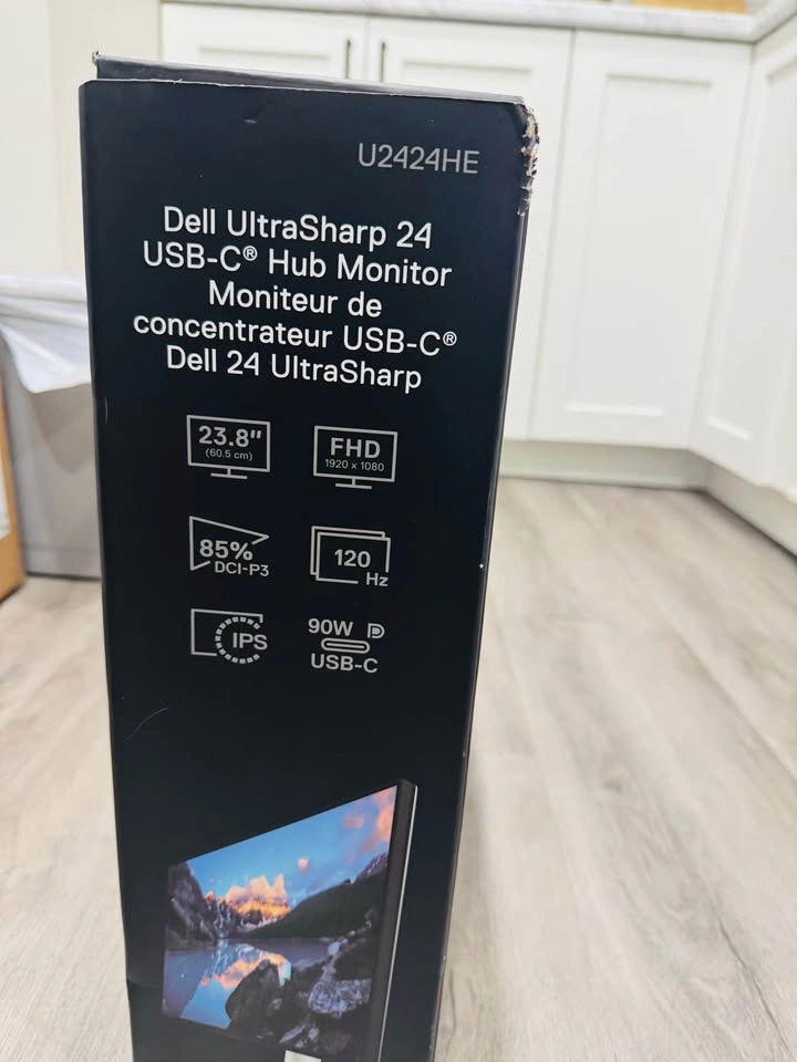 Dell UltraSharp U2424HE 24-inch USB-C Hub Monitor - photo 2