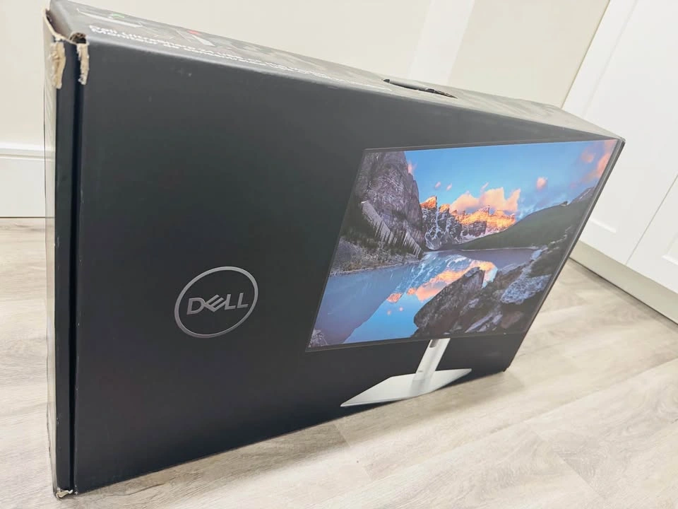 Dell UltraSharp U2424HE 24-inch USB-C Hub Monitor - photo 3