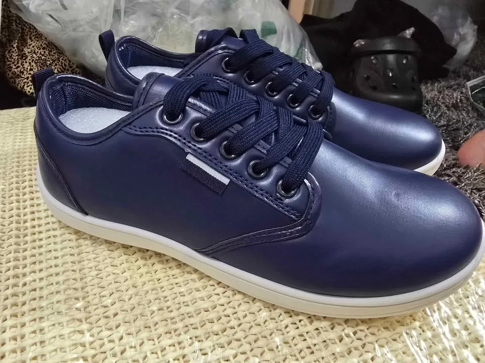 🟦 Size 39 Navy Blue Faux Leather Sneakers – Brand New! 🟦 image indicator(2)