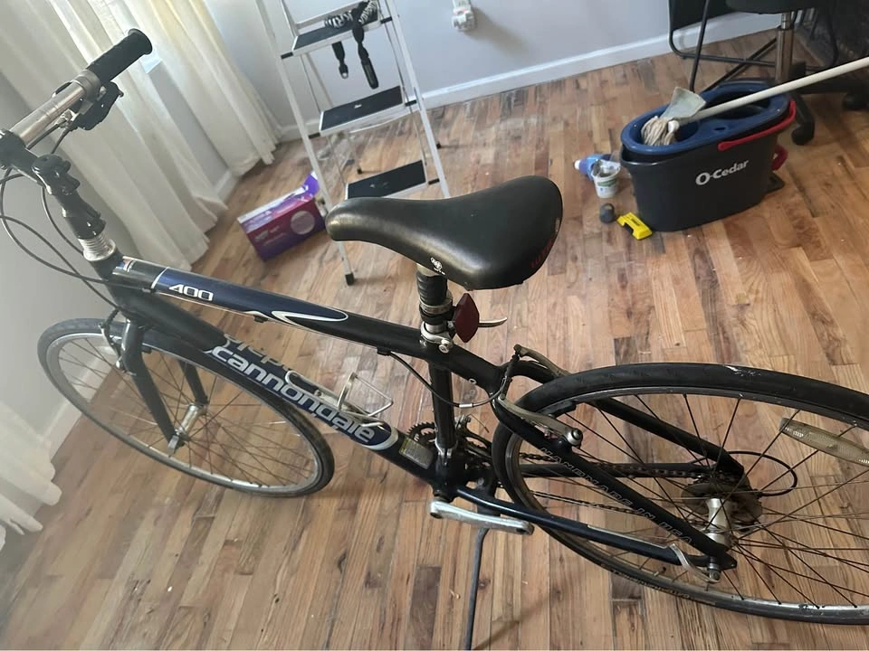 Cannondale Hybrid Bike - photo 4