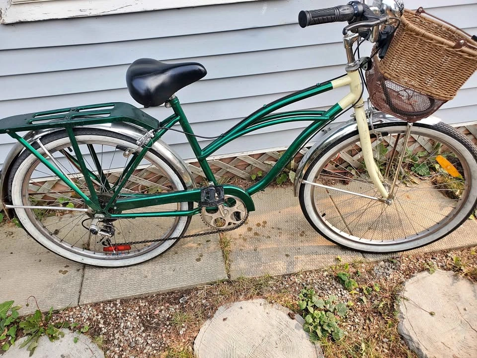 6 Speed Cruiser Bike