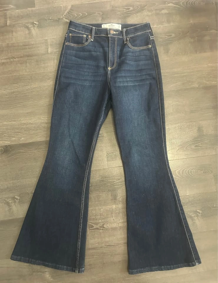 Hollister Curvy High Rise Flare Jeans Dark Wash Size 9 Short - photo 5
