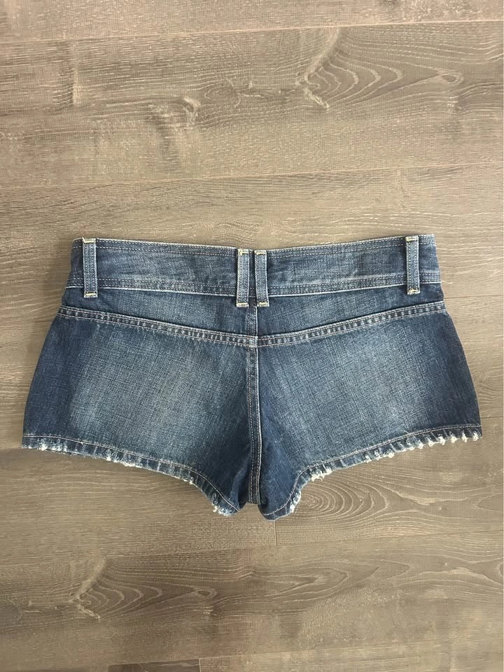 ZARA Y2K 2000s Low Rise Denim Micro Shorts Hot Pants NWT Size 4 - photo 2