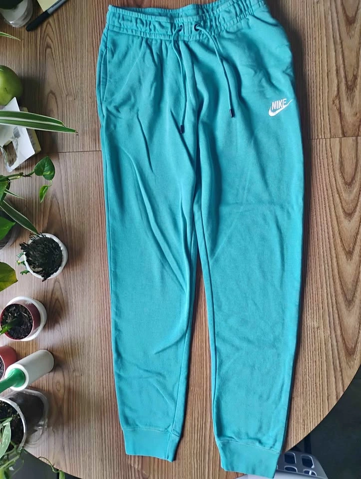 Nike Sportswear Club Fleece Joggers Washed Teal size Small
