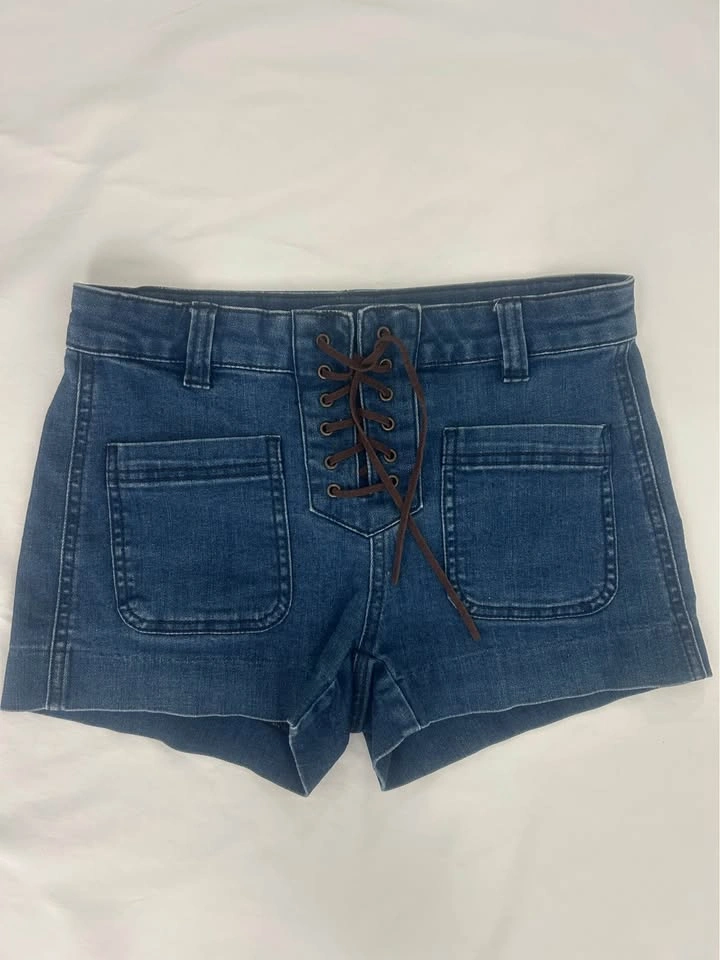 Lord & Taylor Boho Lace Up Front Mid Rise Denim Shorts Size 0 - photo 2