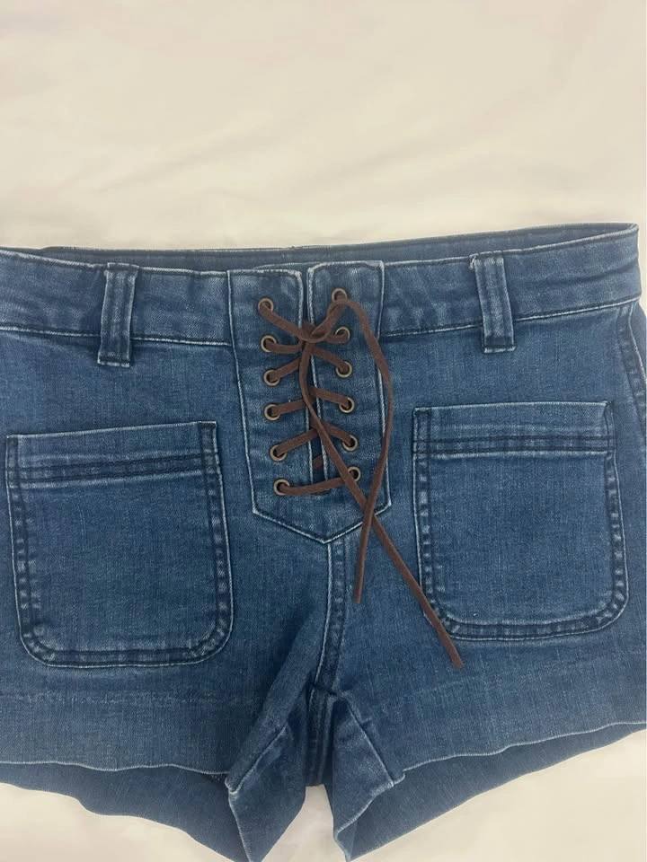 Lord & Taylor Boho Lace Up Front Mid Rise Denim Shorts Size 0 - photo 4