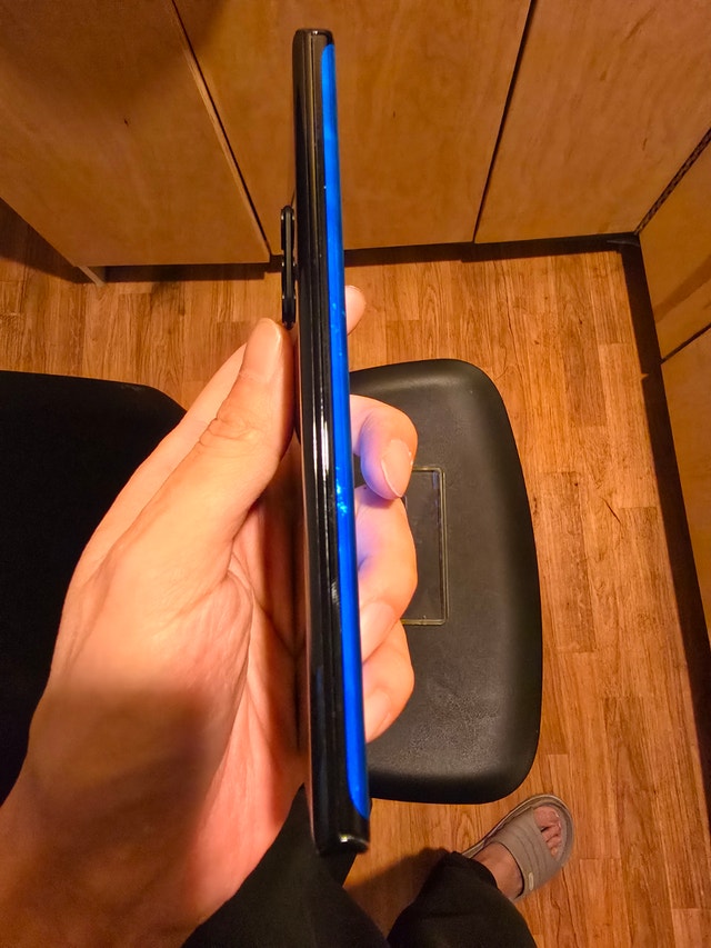 Motorola Edge+ (2020) mint condition - photo 3