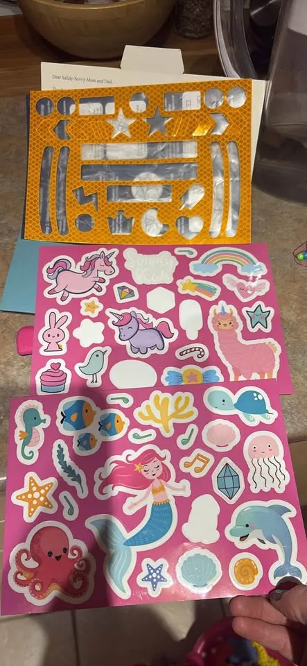 Toddler Helmet - Pink. Include stickers and replacement pads image indicator(5)