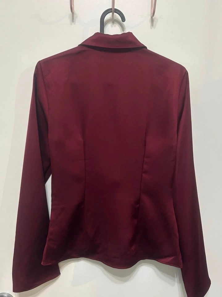 Rachel Zoe Burgundy Satin Twist Front Long Sleeve Blouse Top - photo 3