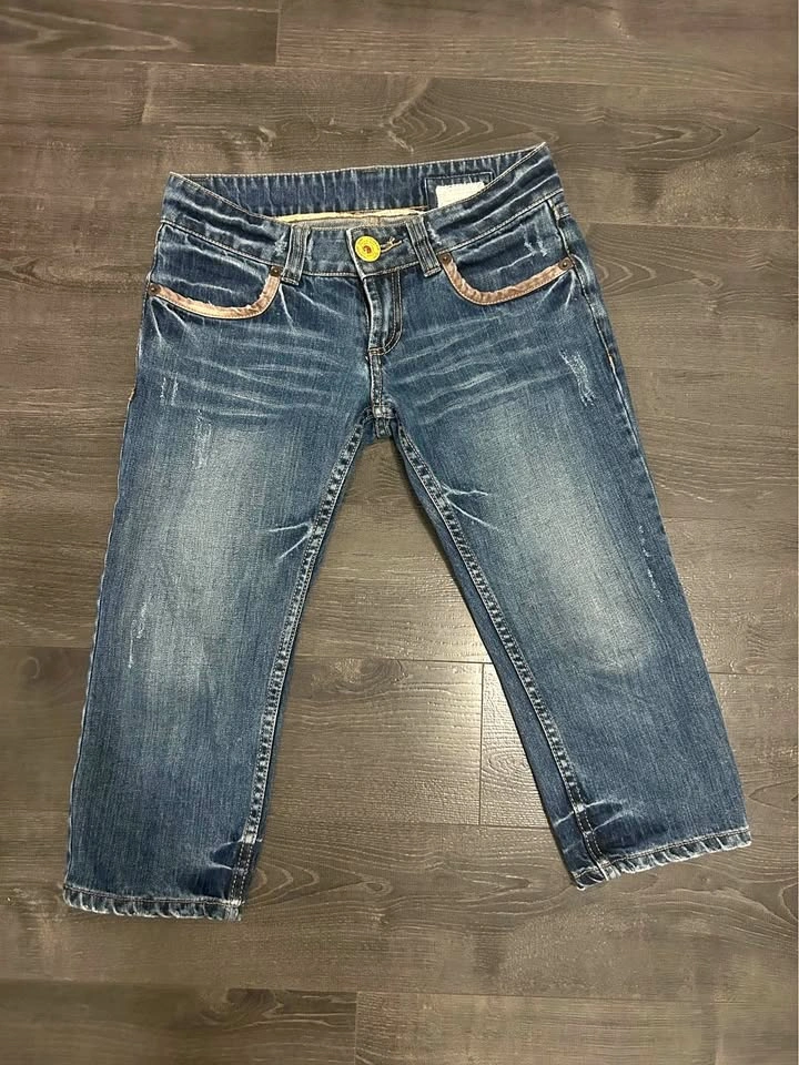 Vintage Salad Gal Y2K Embroidered Crown Low Rise Cropped Jeans