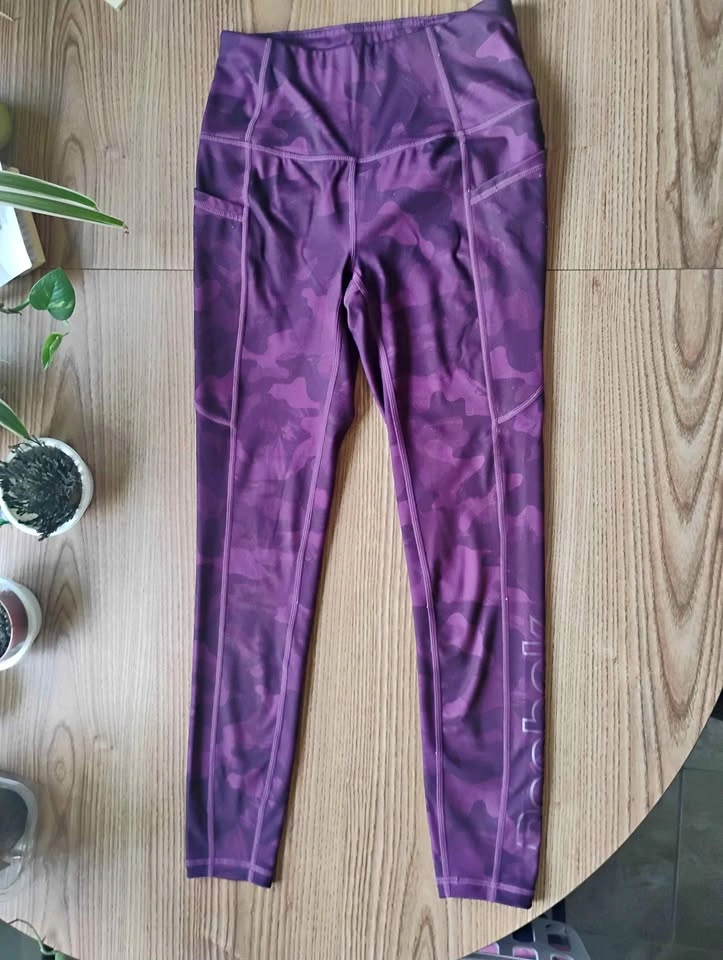 Reebok Women's Camo Print High-rise 7/8 Leggings - Purple XS