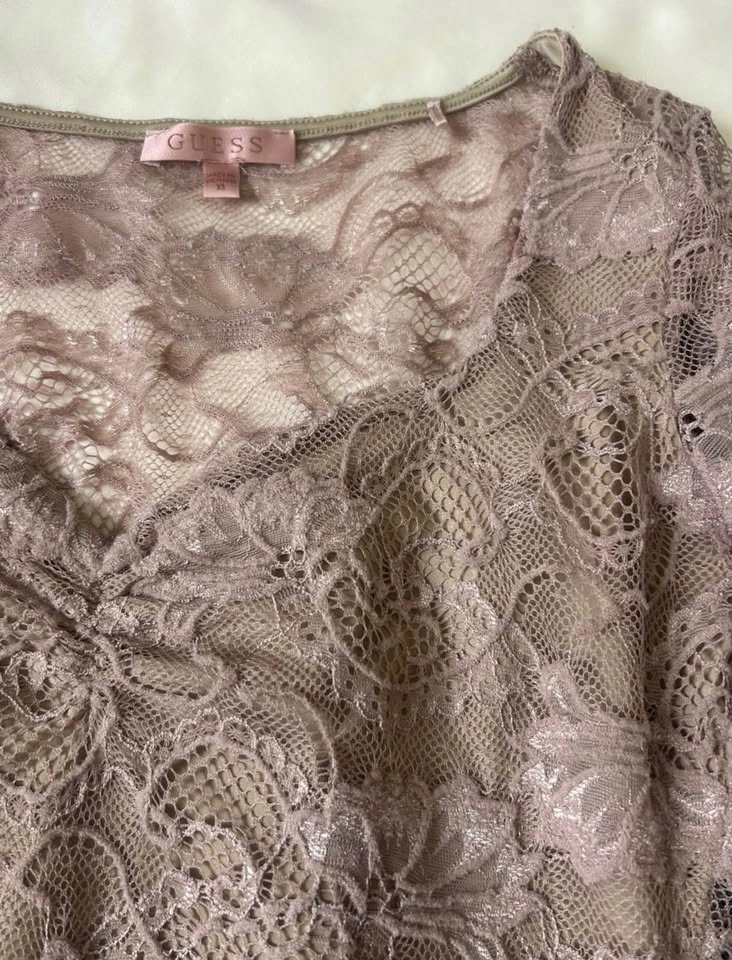 GUESS Dusty Rose Floral Lace Long Sleeve Top - Size XS - photo 2