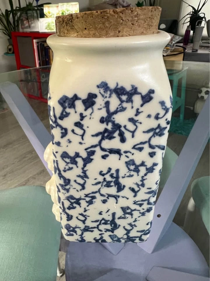 Vintage Jacqueline's Handcrafted Earthenware Popcorn Kernel hold - photo 2